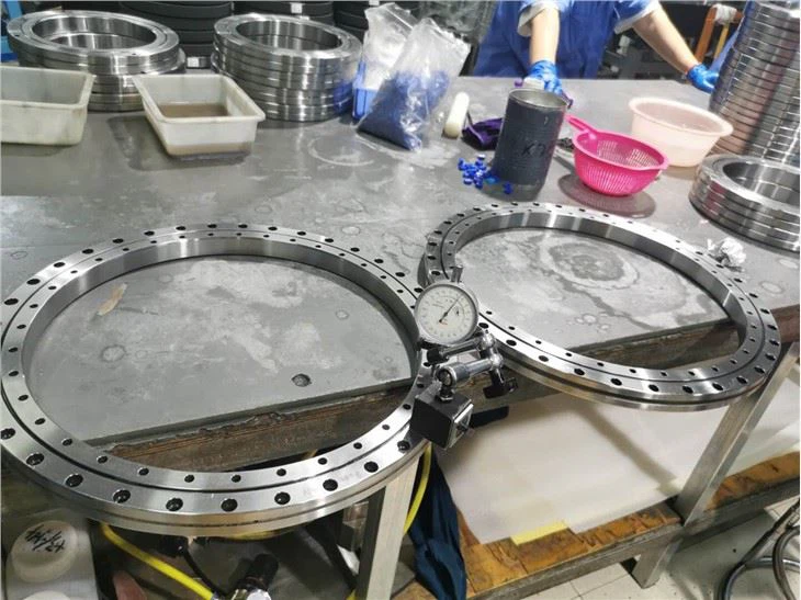 Crossed Roller Bearing XSU080258 For CNC Machine